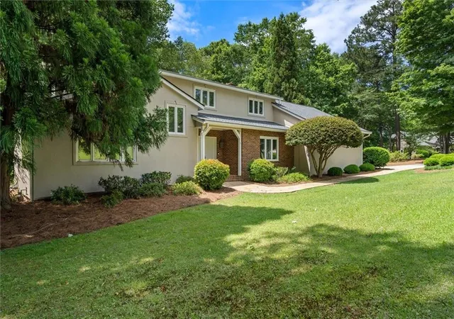 4th image of 136 S Ole Hickory Trl S, Carrollton, GA 30117 | MLS# 7770352