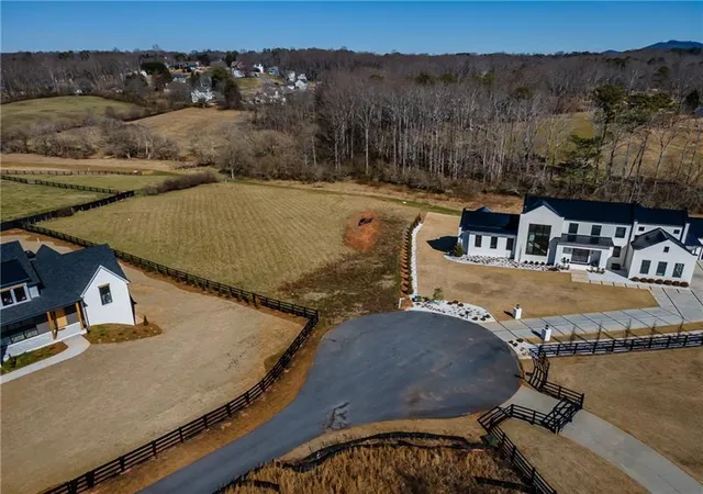 1st image of 5170 Howard Rd, Cumming, GA 30040 | MLS# 7740422