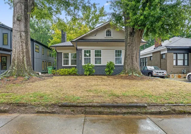 1st image of 1670 S Gordon St Sw, Atlanta, GA 30310 | MLS# 7816325