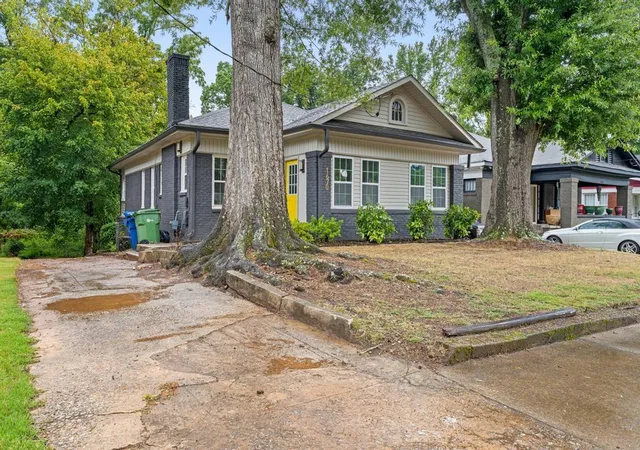 4th image of 1670 S Gordon St Sw, Atlanta, GA 30310 | MLS# 7816325