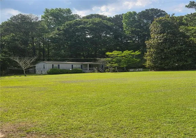 2nd image of 3825 N Goddard Rd N, Lithonia, GA 30038 | MLS# 7814459