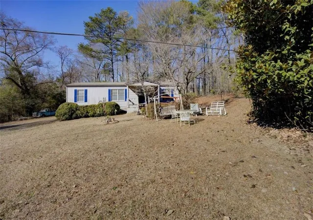 3rd image of 3825 N Goddard Rd N, Lithonia, GA 30038 | MLS# 7814459