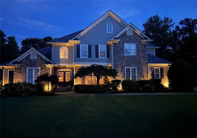 2nd image of 6741 Great Water Dr, Flowery Branch, GA 30542 | MLS# 7819858