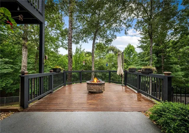 3rd image of 940 Knollwood Rd, Mineral Bluff, GA 30559 | MLS# 7765746