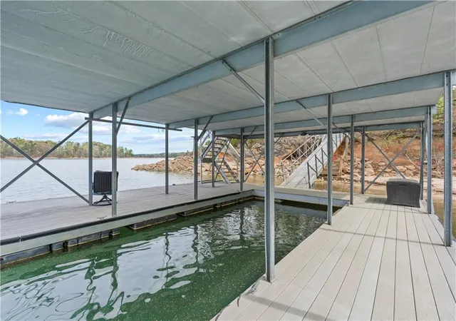 3rd image of 8360 Lanier Dr, Cumming, GA 30041 | MLS# 7751773