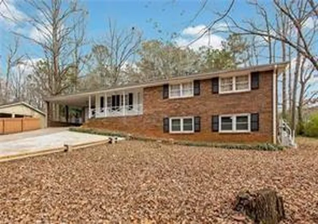 Homes for sale in Douglasville, GA | 3862 Bright Star Rd, Douglasville, GA 30135 | MLS# 7715874