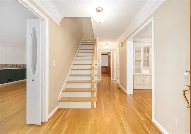 4th image of 1942 Musket Ct, Stone Mountain, GA 30087 | MLS# 7736161