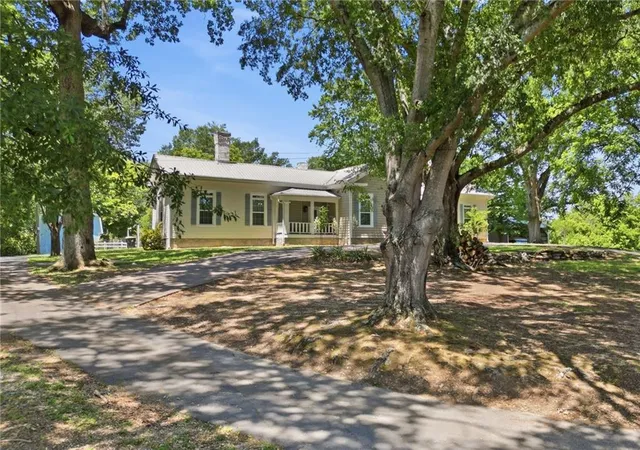 Homes for sale in Rockmart, GA | 703 Forrest Ave, Rockmart, GA 30153 | MLS# 7772971