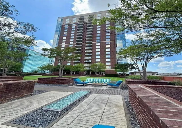 2nd image of 285 Centennial Olympic Park Dr Nw #903, Atlanta, GA 30313 | MLS# 7807200