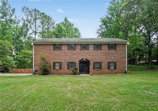 Single family home for sale at 415 Grist Ml Dr E, Acworth, GA 30101 | MLS# 7810451 | Listing updated on 2026-09-10