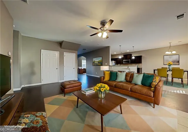 4th image of 337 Cliffhaven Cir, Newnan, GA 30263 | MLS# 7799961
