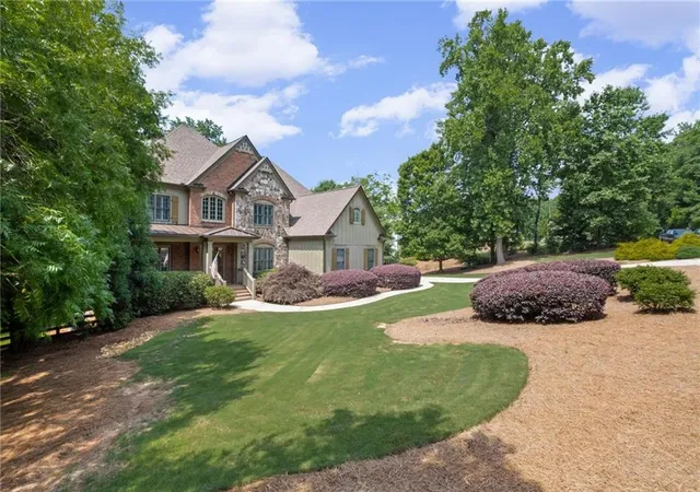 Photo 3 of Single family home for sale at 103 Stephens Farm Dr, Canton, GA 30115 | MLS# 7783315 | Listing updated on 2026-09-19