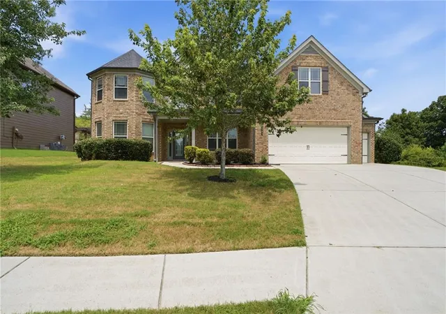 Photo 2 of Single family home for sale at 1283 Skipping Stone Ct, Dacula, GA 30019 | MLS# 7810770 | Listing updated on 2026-09-10