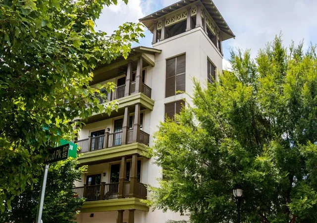 Condominium at 943 N Ormewood Park Dr Se #203, Atlanta, GA 30316 | MLS# 6033510 | | Sold on 2018-07-23