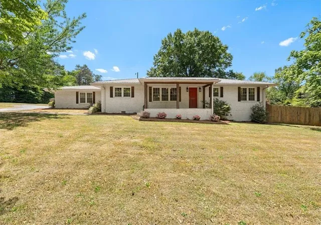 4th image of 1172 Alabama St, Carrollton, GA 30117 | MLS# 7768391
