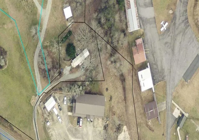 Photo 14 of Single family home for sale at 1786 Camp Wahsega Rd, Dahlonega, GA 30533 | MLS# 7808089 | Listing updated on 2026-08-23