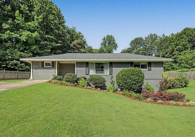 Homes for sale in Smyrna, GA | 3654 Rock Springs Dr Sw, Smyrna, GA 30082 | MLS# 7791535
