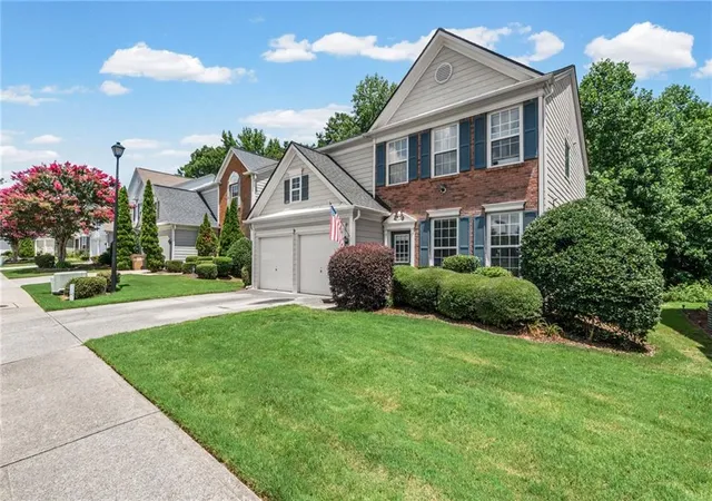 Photo 2 of Single family home for sale at 3840 Ridgefair Dr, Cumming, GA 30040 | MLS# 7809012 | Listing updated on 2026-10-12