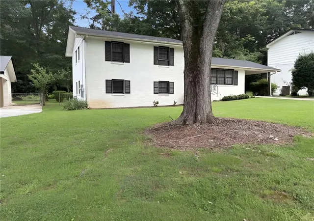 3rd image of 2614 Bull Run Dr, Decatur, GA 30034 | MLS# 7801352