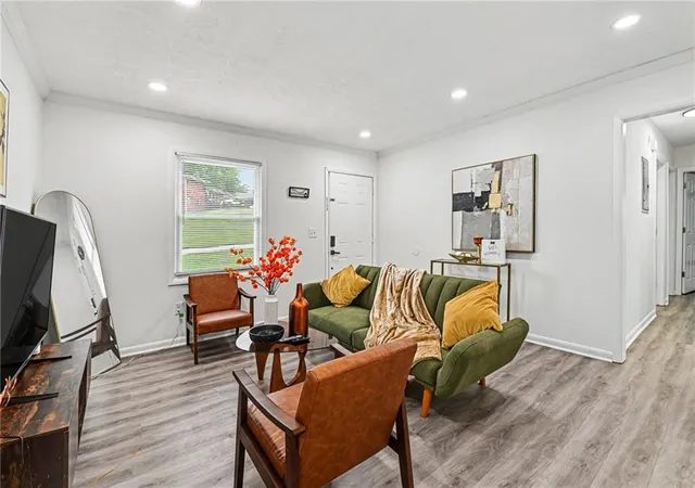 Photo 4 of Sale Pending at 3042 Cottonwood Dr SE, Atlanta, GA 30316 | MLS# 7773517 | Listing updated on 2026-09-26