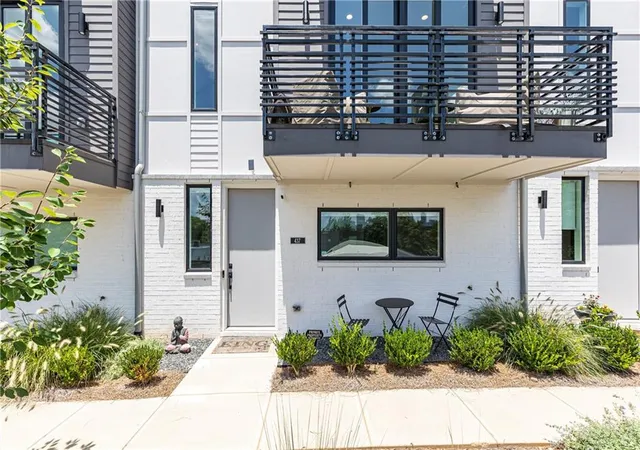 Photo 2 of Townhouse for sale at 437 Plateau Pl Nw, Atlanta, GA 30309 | MLS# 7797602 | Listing updated on 2026-08-29
