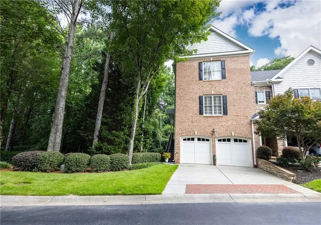 Townhouse for sale at 5492 Glenridge Dr #524, Sandy Springs, GA 30342 | MLS# 7829506