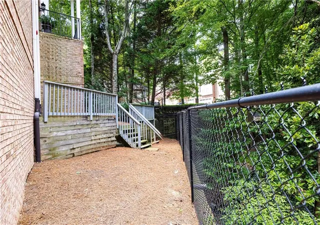 Photo 39 of Townhouse for sale at 5492 Glenridge Dr #524, Sandy Springs, GA 30342 | MLS# 7829506 | Listing updated on 2026-09-13