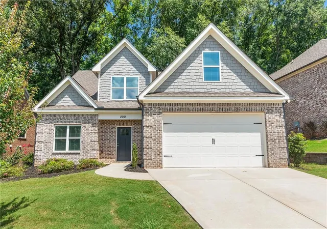 1st image of 200 Towns Walk Dr, Athens, GA 30606 | MLS# 7821924