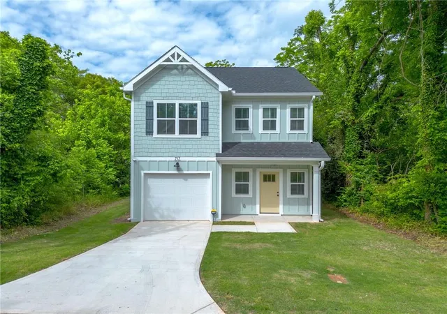 Photo 1 of Sale Pending at 717 Scales St, Griffin, GA 30224 | MLS# 7771146 | Listing updated on 2026-10-02