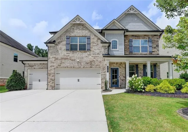 Photo 1 of Sale Pending at 955 Laura Jean Ct, Buford, GA 30518 | MLS# 7809093 | Listing updated on 2026-08-25