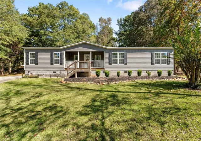 Photo 1 of Single family home for sale at 215 Navajo Trl, Bowdon, GA 30108 | MLS# 7855033 | Listing updated on 2026-10-26