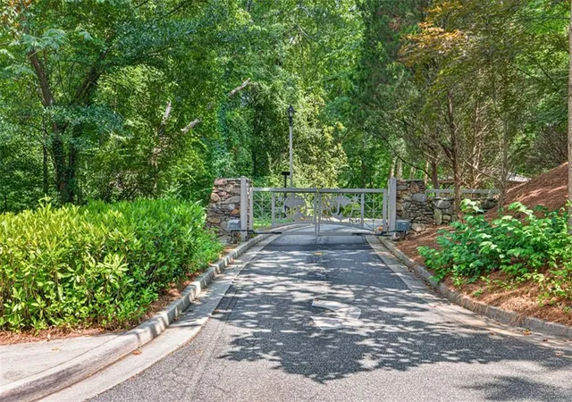 Homes for sale in Athens, GA | 490 Barnett Shoals Rd #201, Athens, GA 30605 | MLS# 7798074
