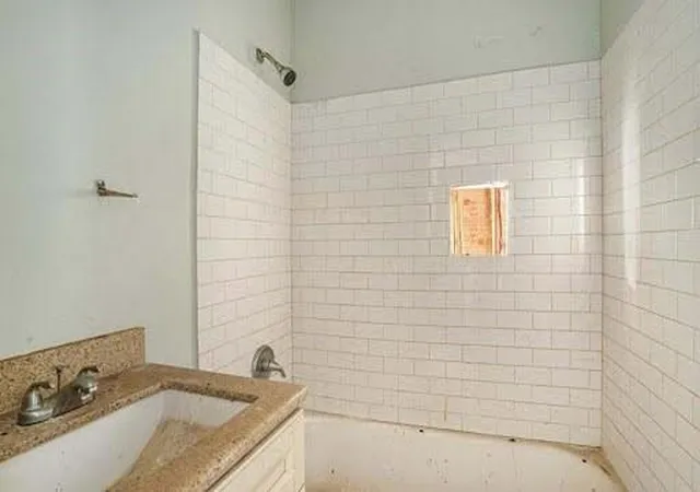 Photo 10 of Single family home for sale at 733 Hamilton E Holmes Dr Nw, Atlanta, GA 30318 | MLS# 7830252 | Listing updated on 2026-09-02