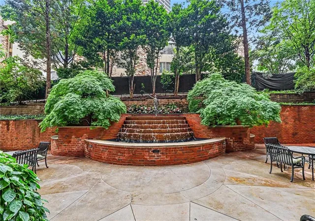 Homes for sale in Atlanta, GA | 2626 Peachtree Rd Nw #205, Atlanta, GA 30305 | MLS# 7782966