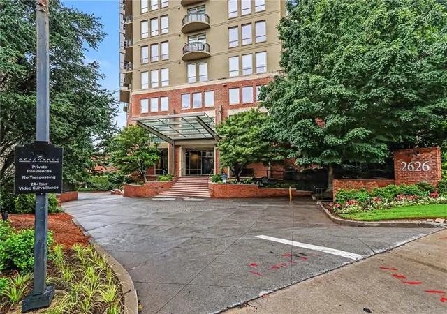 Homes for sale in Atlanta, GA | 2626 Peachtree Rd Nw #205, Atlanta, GA 30305 | MLS# 7782966