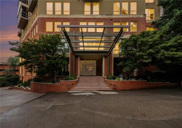 Homes for sale in Atlanta, GA | 2626 Peachtree Rd Nw #205, Atlanta, GA 30305 | MLS# 7782966