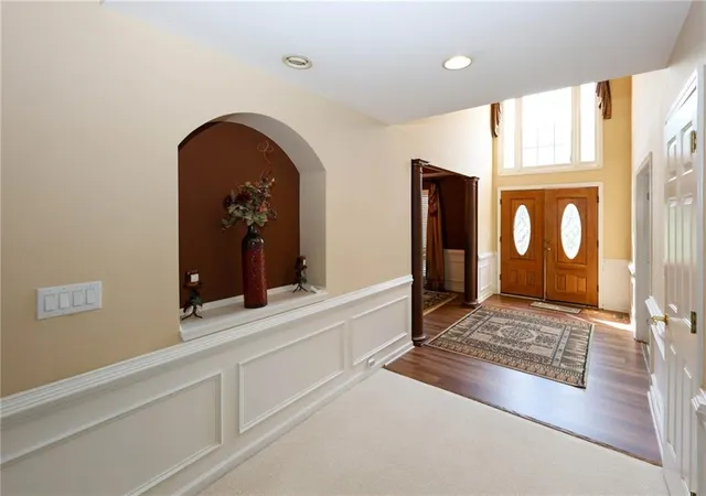 Photo 4 of Single family home for sale at 1105 Fountain Crst Dr SE, Conyers, GA 30013 | MLS# 7821282 | Listing updated on 2026-08-20