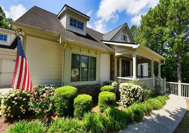 Photo 1 of Sale Pending at 104 Rock Crk Ln, Canton, GA 30114 | MLS# 7799856 | Listing updated on 2026-09-20