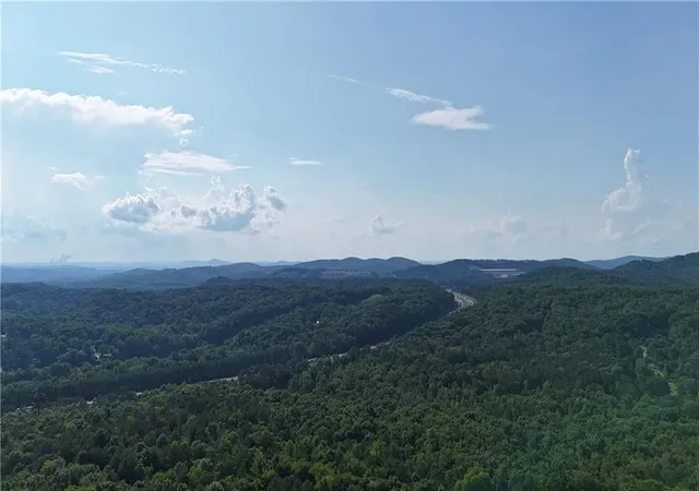 4th image of 36 Lake Top Dr Se, Cartersville, GA 30121 | MLS# 7785790