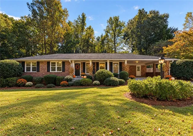 Photo 1 of Single family home for sale at 6608 Ridge Moore Dr, Atlanta, GA 30360 | MLS# 7854469 | Listing updated on 2026-10-28