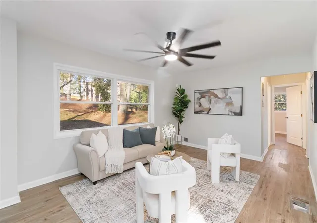 5th image of 2718 Delowe Dr, Atlanta, GA 30344 | MLS# 7682647