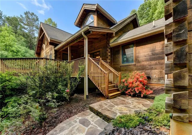 1st image of 82 Walnut Grove Ln, Tiger, GA 30576 | MLS# 7776510
