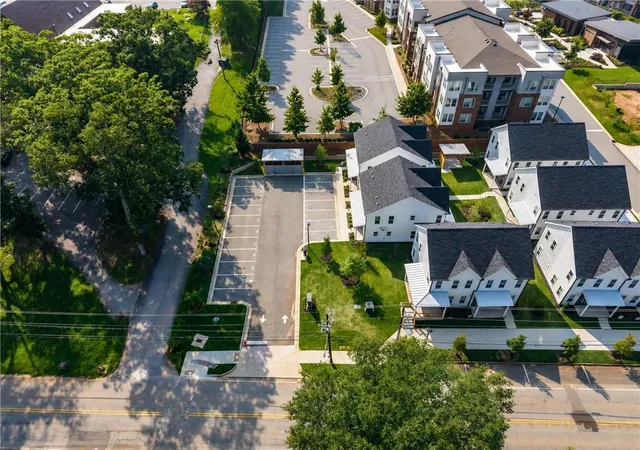 Photo 3 of Townhouse for sale at 721 Fayetteville Rd #609, Atlanta, GA 30316 | MLS# 7694839 | Listing updated on 2026-09-24