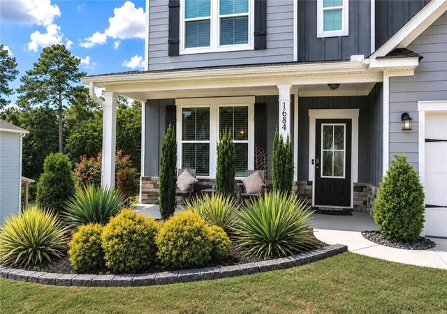 3rd image of 1684 Flagstone Ln, Conyers, GA 30012 | MLS# 7801148