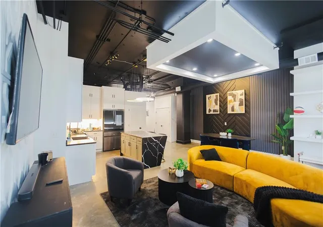 Photo 2 of Condo for sale at 505 Whitehall St Sw #201, Atlanta, GA 30303 | MLS# 7808352 | Listing updated on 2026-07-24
