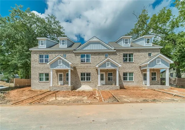 2nd image of 320 Milledge Ave, Monroe, GA 30655 | MLS# 7816935