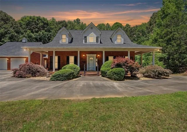2nd image of 1136 Cole Lake Rd, Dallas, GA 30157 | MLS# 7785491