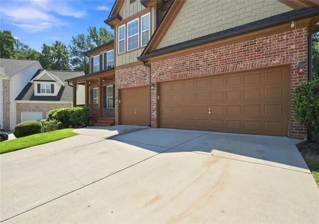 Photo 2 of Single family home for sale at 1015 Liberty Ives Dr, Auburn, GA 30011 | MLS# 7828767 | Listing updated on 2026-08-29