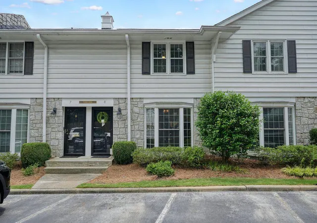 Photo 1 of Townhouse for sale at 136 Peachtree Memorial Dr Nw #PA8, Atlanta, GA 30309 | MLS# 7783132 | Listing updated on 2026-09-11