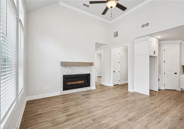 5th image of 551 Pearl St, Cumming, GA 30040 | MLS# 7816527